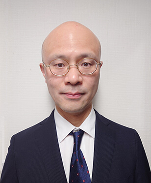 川村 敬朗 氏