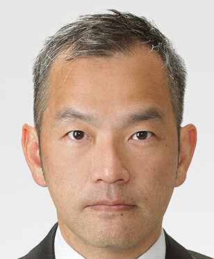 有賀 英比古 氏